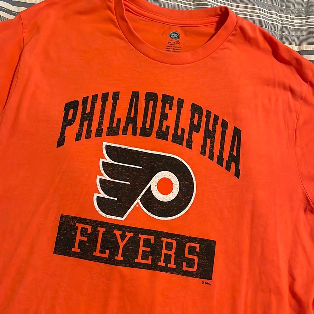 Mens Flyers T shirt